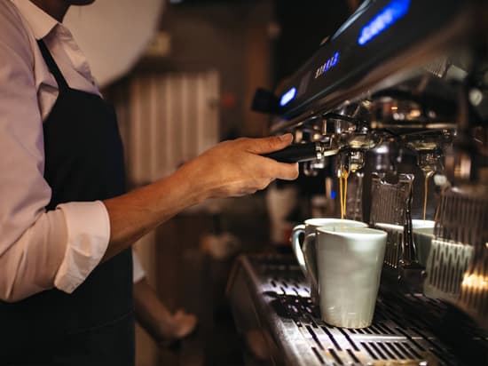 Coffeetruck, diseño y colocación de maquinaria para hostelería en Fene